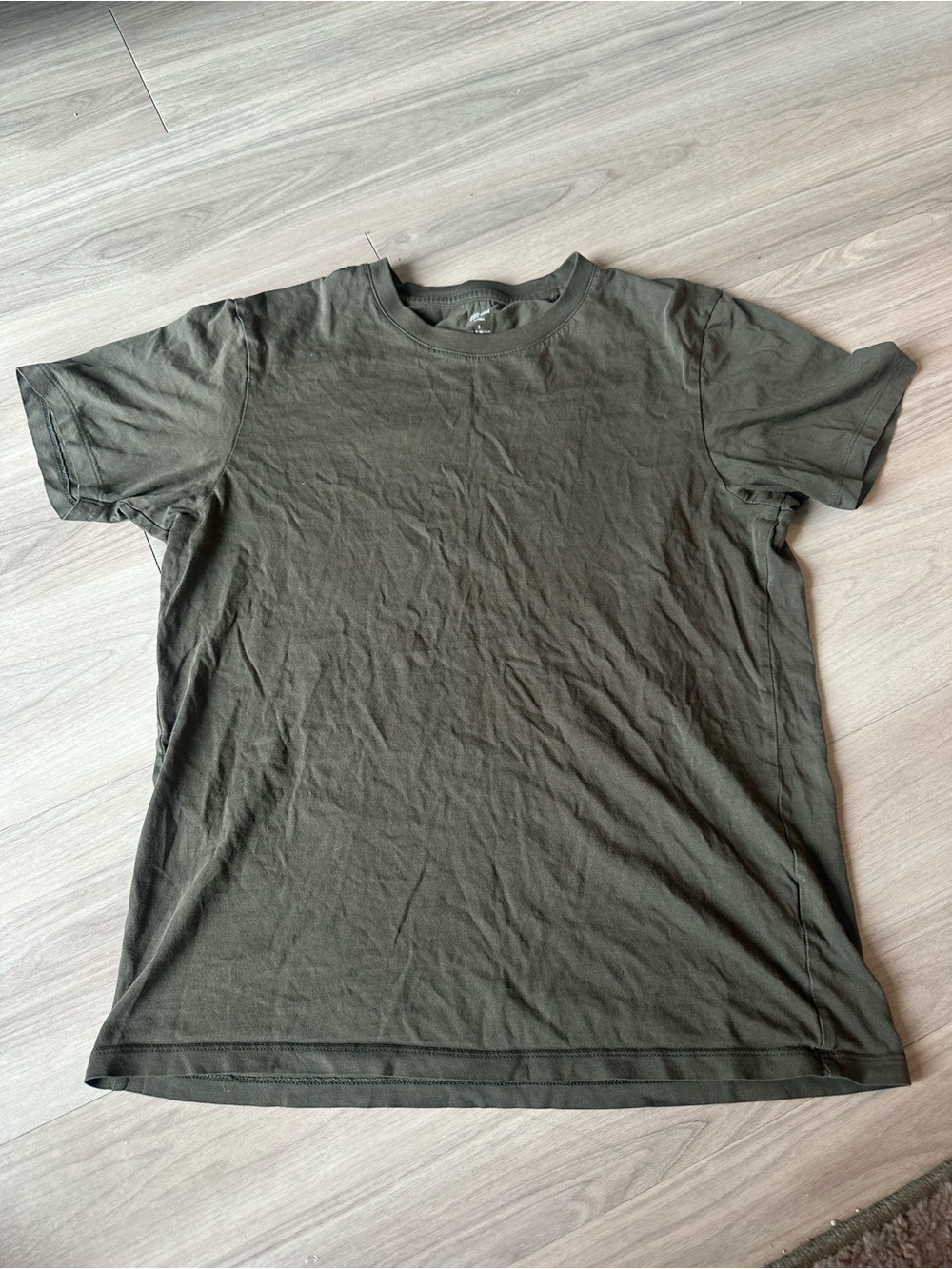 Uniqlo Classic Crew Neck T-Shirt - Olive Green Womens Small